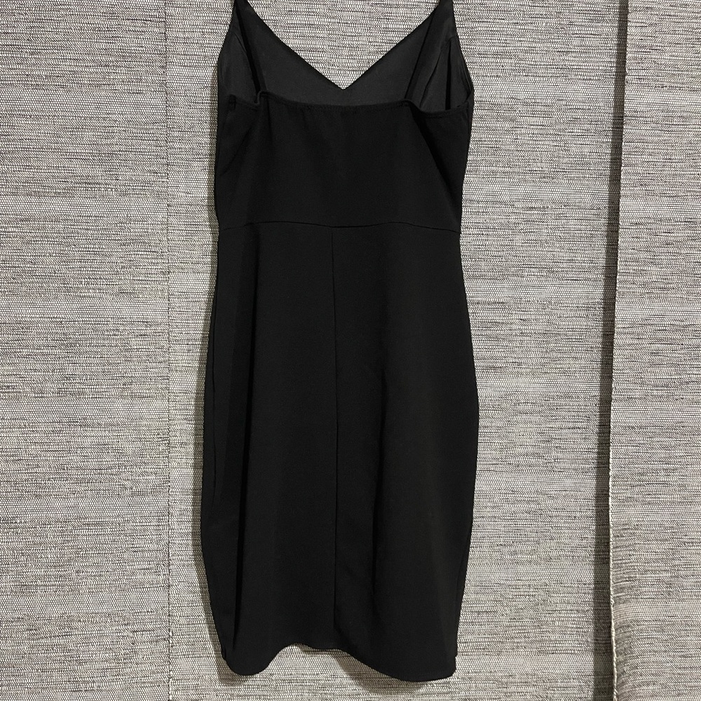 Lulu’s Black Bodycon Dress - Picture 5 of 7